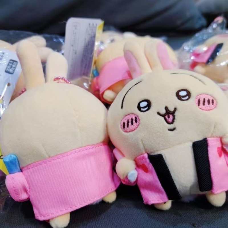 Llavero de porristas Usagi – Colgante de conejito de apoyo con atuendo rosa