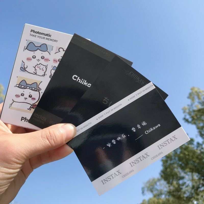 Chiikawa Polaroid-Style Photo Cards – Cute Collectible Prints