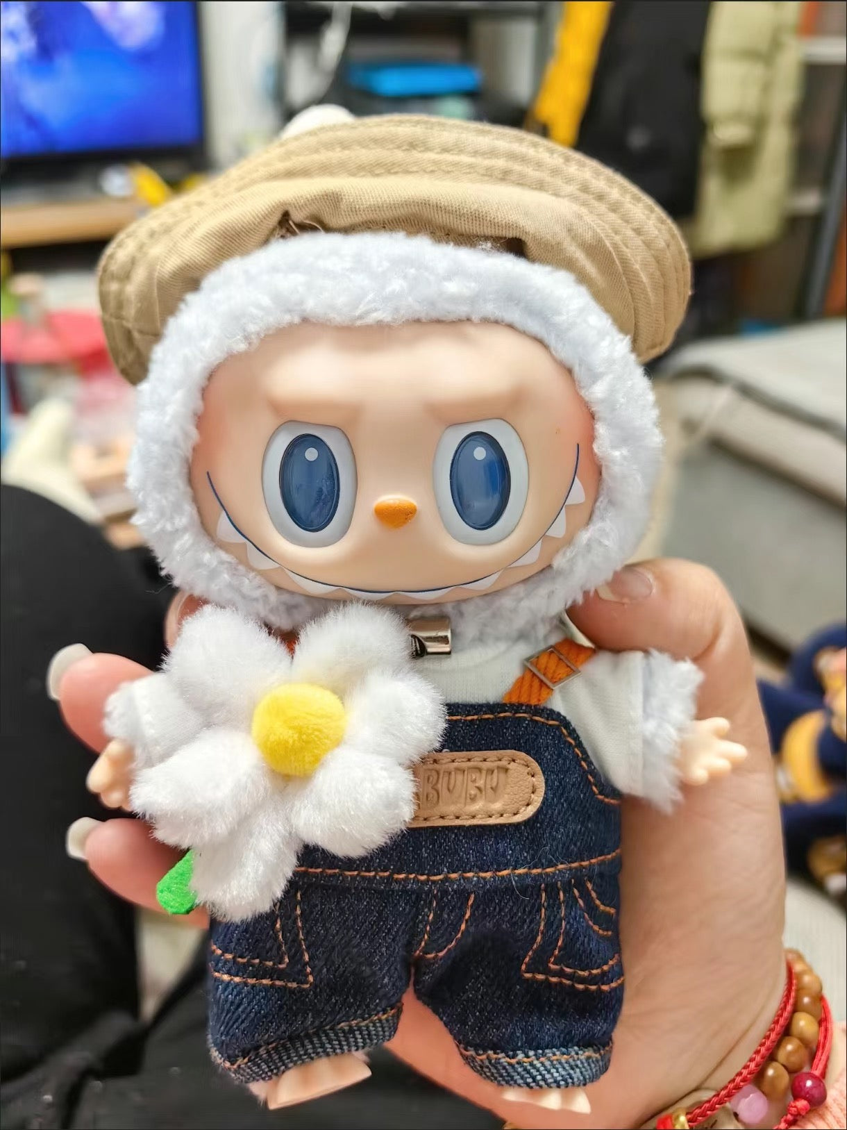 17cm Cute Labubu Vinyl Doll