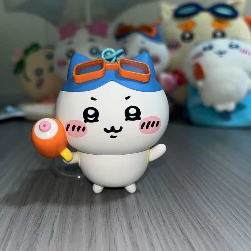 MINISO OFFICIAL| Chiikawa Usagi Momonga Hachiware Water Gun Keychain Pendant
