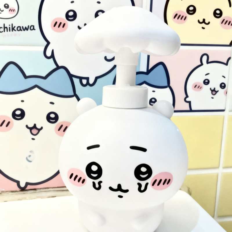 Chiikawa Mushroom Refillable Bottle – Cute Soap, Shampoo & Body Wash Dispenser
