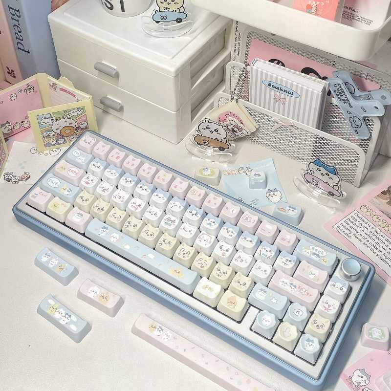 Cute Chiikawa Keycaps - MAO Height PBT Heat Sublimation, Hachiware Usagi Design