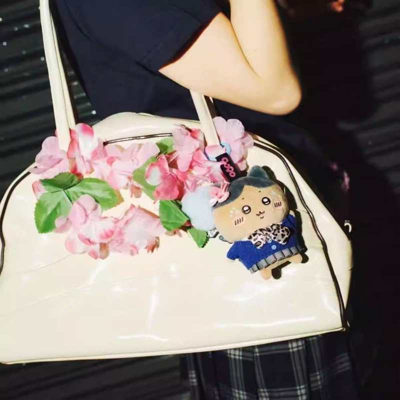 Chiikawa x 9090 Plush Keychain – Shibuya Style Cute Bag Charm, Kawaii Gyaru Plush Pendant