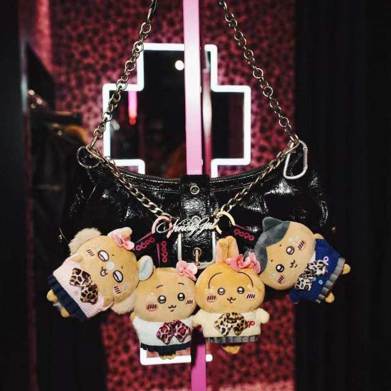 Chiikawa x 9090 Plush Keychain – Shibuya Style Cute Bag Charm, Kawaii Gyaru Plush Pendant