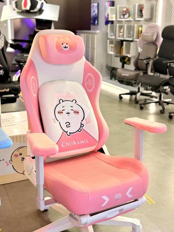 Chiikawa Usagi Hachiware Gaming Chair Ergonomic Computer Chair Cute Anime Office Desk Chair