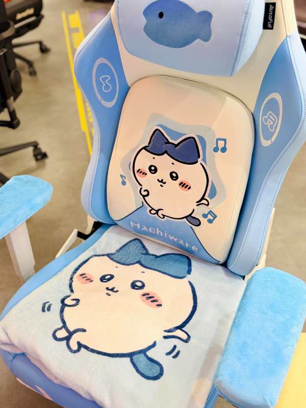 Chiikawa Usagi Hachiware Gaming Chair Ergonomic Computer Chair Cute Anime Office Desk Chair