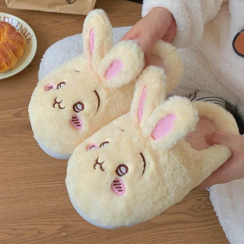 Chiikawa Usagi & Hachiware Plush Winter Slippers – Cute Cloud Design, Warm Cotton Indoor/Outdoor Shoes for Women