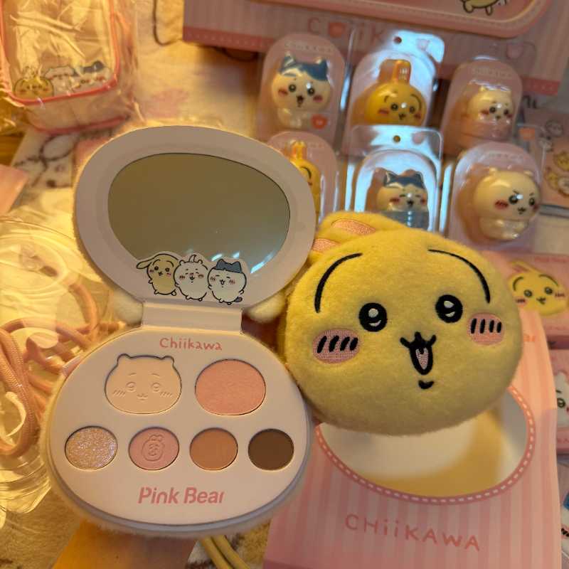 Chiikawa x Pinkbear Collaboration Make-up Set Box -Lip Gloss/Lip Mud/Eyeshadow Palette/Blush