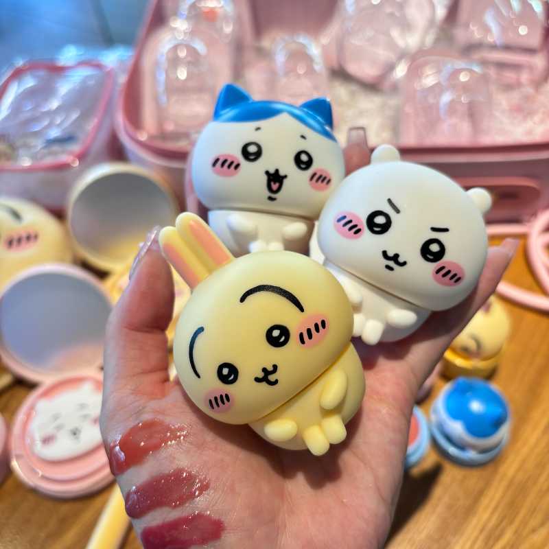 Chiikawa x Pinkbear Collaboration Make-up Set Box -Lip Gloss/Lip Mud/Eyeshadow Palette/Blush