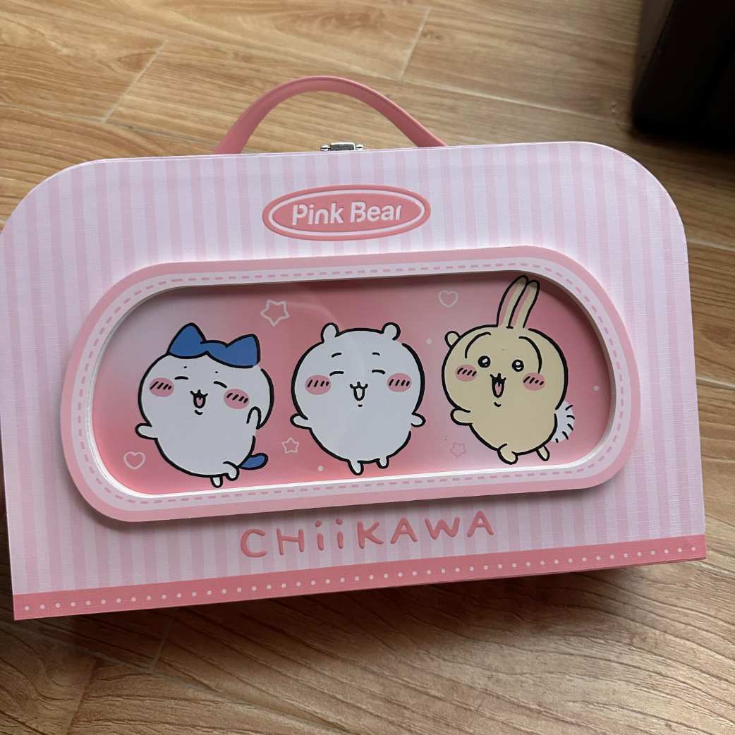 【New Arrival】PinkBear X CHIIKAWA Official Collaboration Make-up Gift Box | Limited Edition