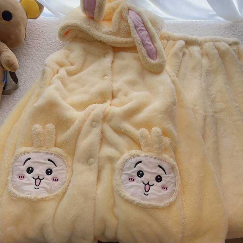 Winter Cute Cartoon Chiikawa Usagi Hachiware Hooded Robe Women Fleece Thickened Coral Fleece Loungewear Set