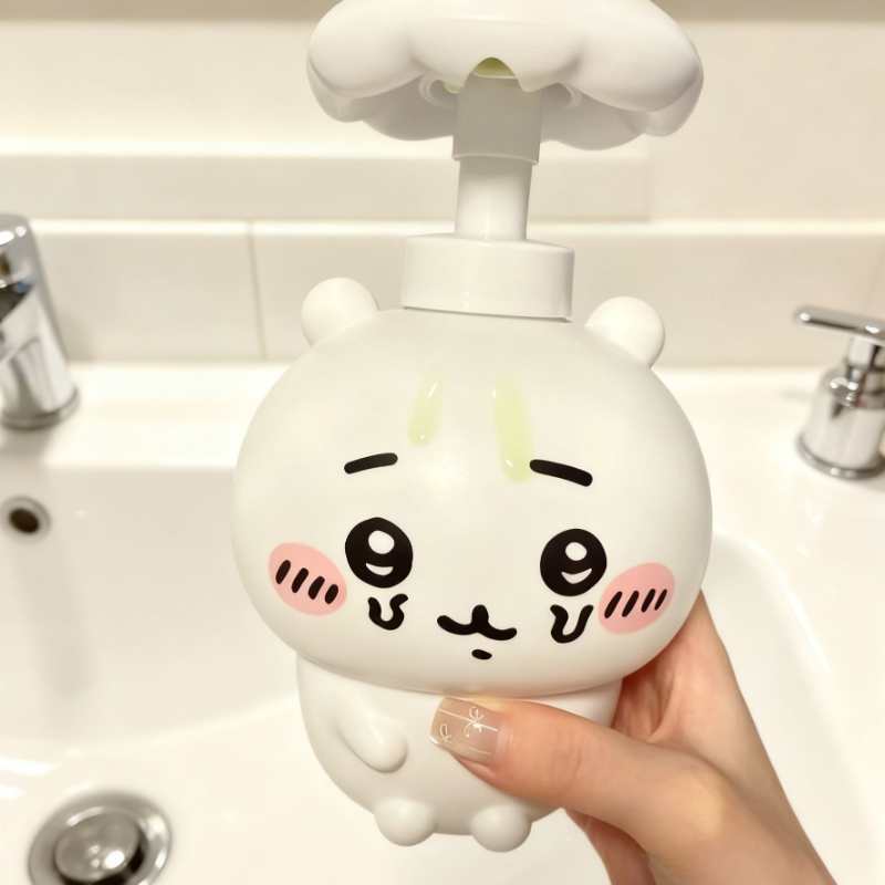 Chiikawa Mushroom Refillable Bottle – Cute Soap, Shampoo & Body Wash Dispenser