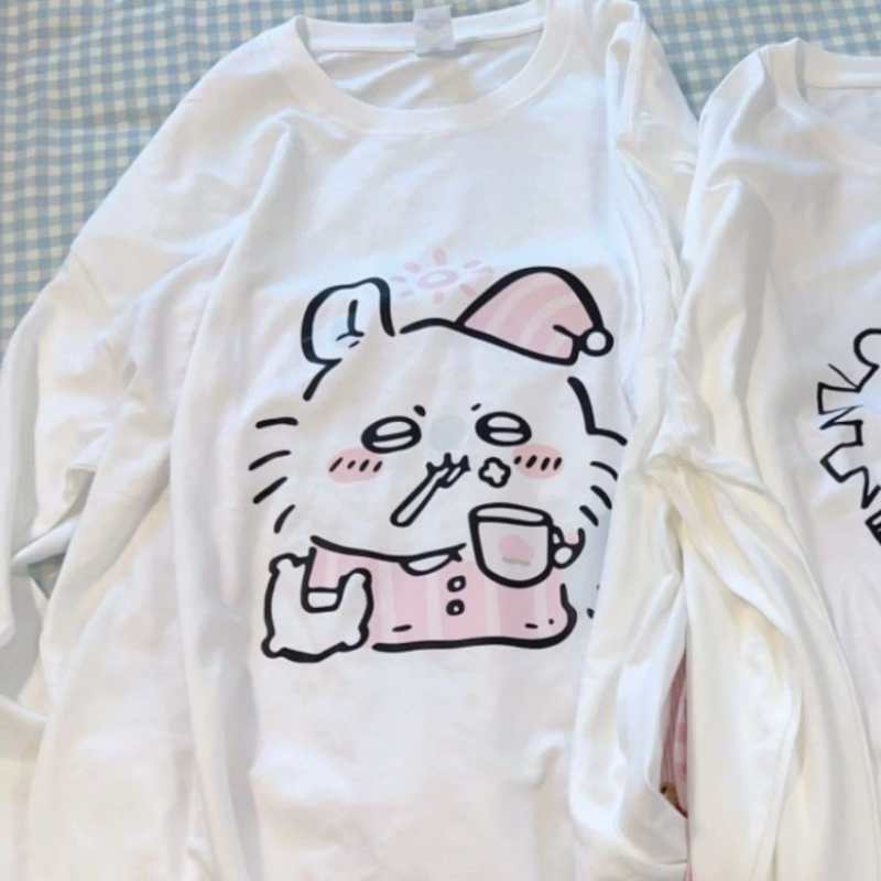 CHIikawa Momonga Cotton Long Sleeve T-Shirt – Unisex Loose Fit Graphic Top for Spring & Autumn