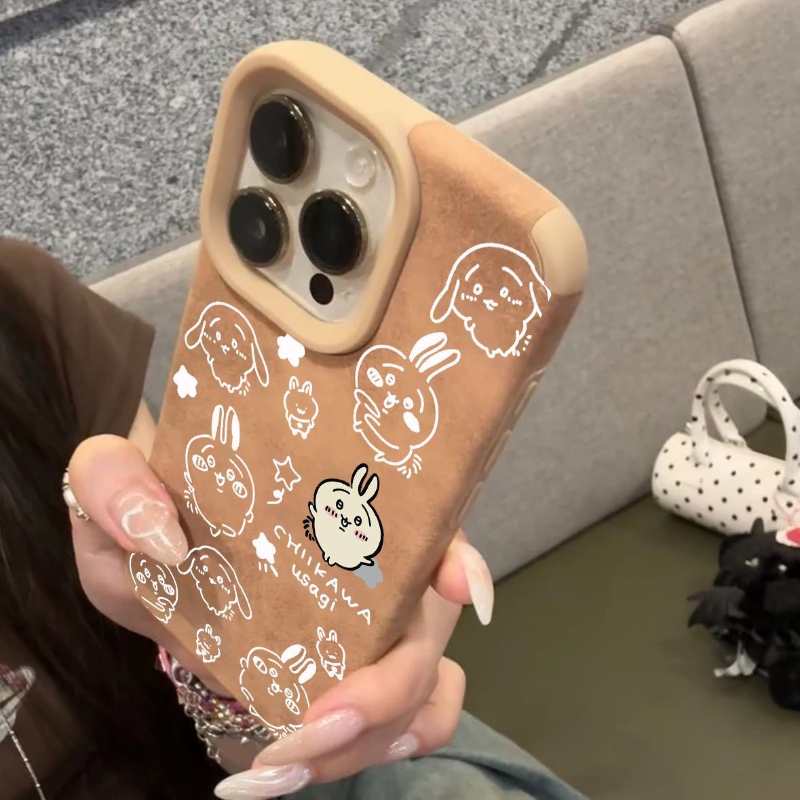 ちいかわうさぎ ハチワレミラー付きiPhoneケース（チェーン付き）ソフトカバー