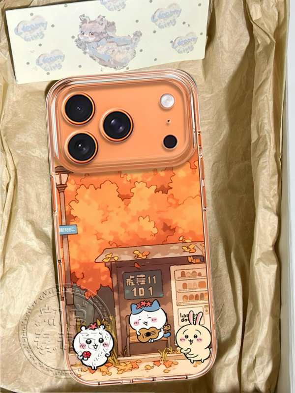 ちいかわうさぎ ハチワレミラー付きiPhoneケース（チェーン付き）ソフトカバー