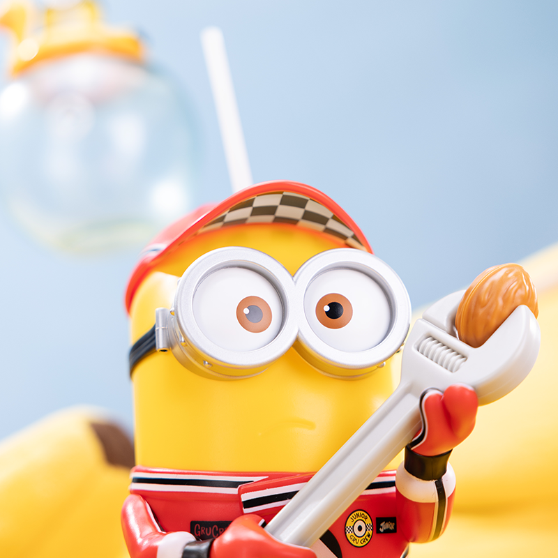 2025 New Minion Straw Cup - Official Universal Studios Water Bottle | Racer Design | Despicable Me 4 Collection | Adorably Cute Series