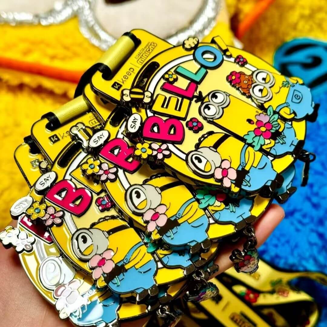 2025 New【Official In Stock】Double-Side KeepBello Minion Medal - Adorable Keep Hello Big-Eyed Minion